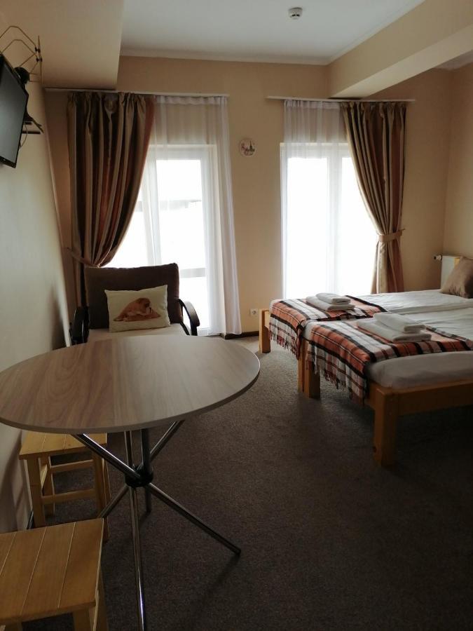 Avino Apart - Hostel Lviv Kültér fotó