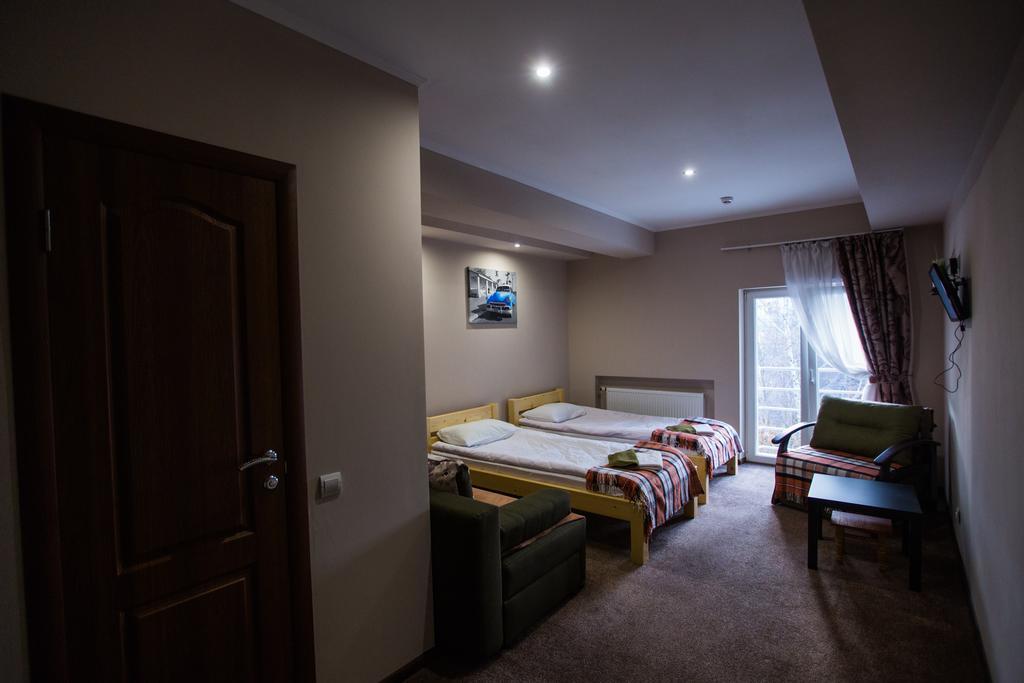 Avino Apart - Hostel Lviv Kültér fotó