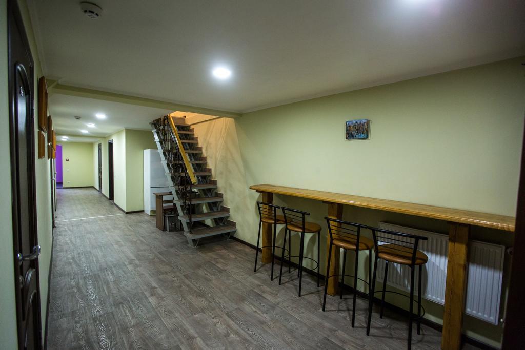 Avino Apart - Hostel Lviv Kültér fotó