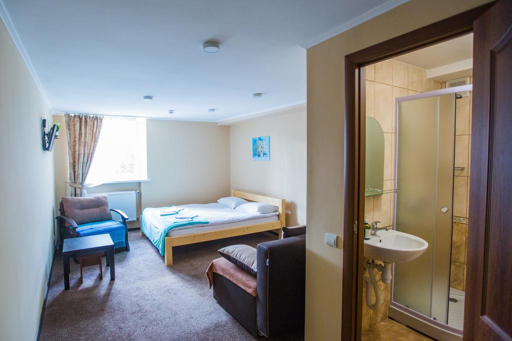 Avino Apart - Hostel Lviv Kültér fotó