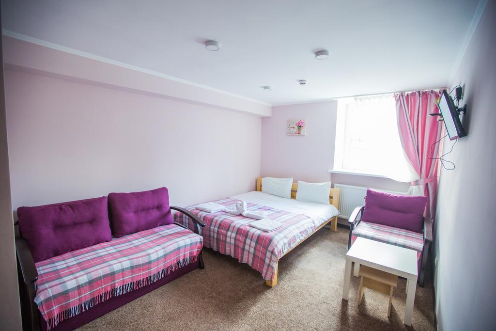 Avino Apart - Hostel Lviv Kültér fotó