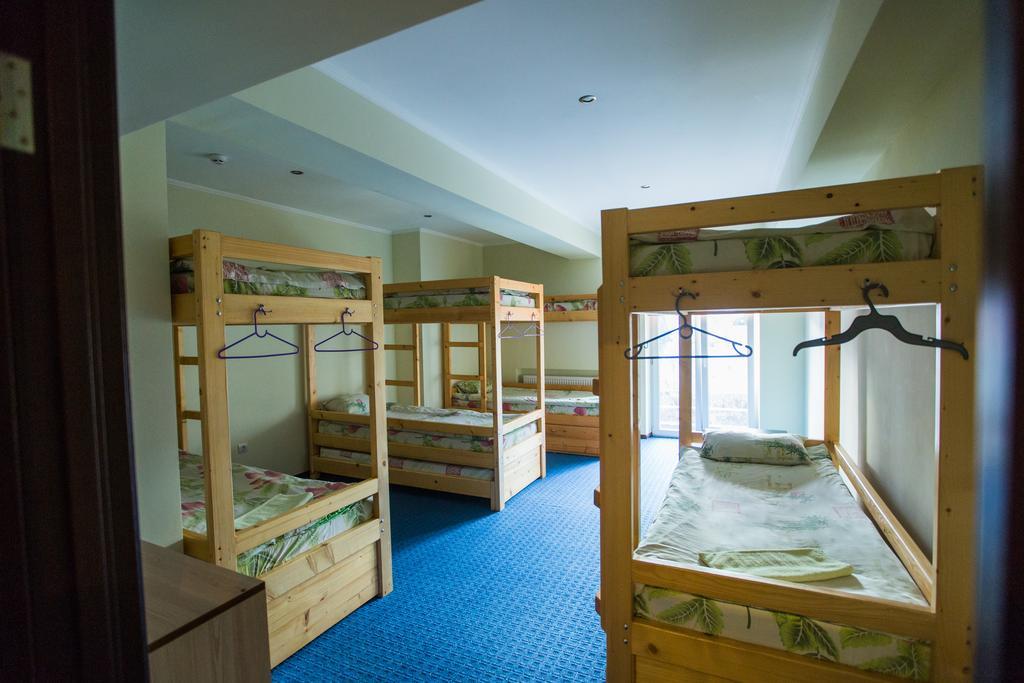 Avino Apart - Hostel Lviv Kültér fotó