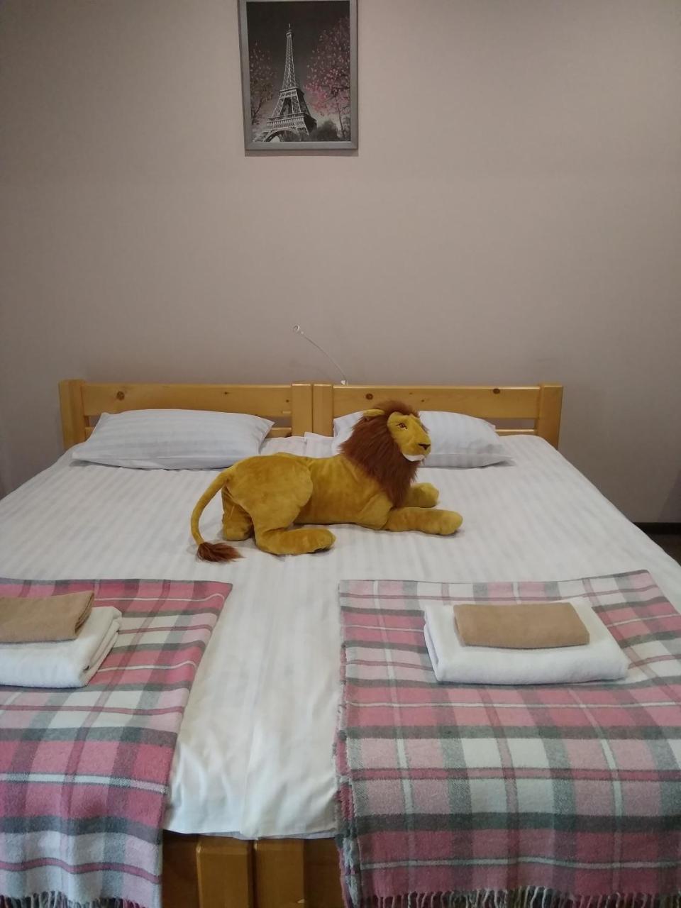 Avino Apart - Hostel Lviv Kültér fotó